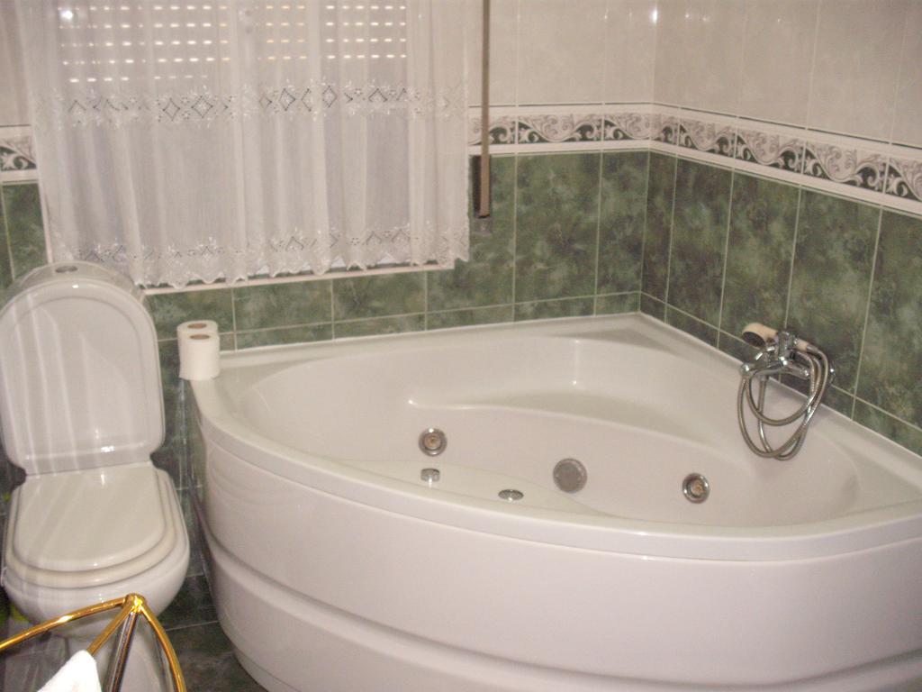 הוילה Ponta Delgada Casa Quinta Do Marques מראה חיצוני תמונה